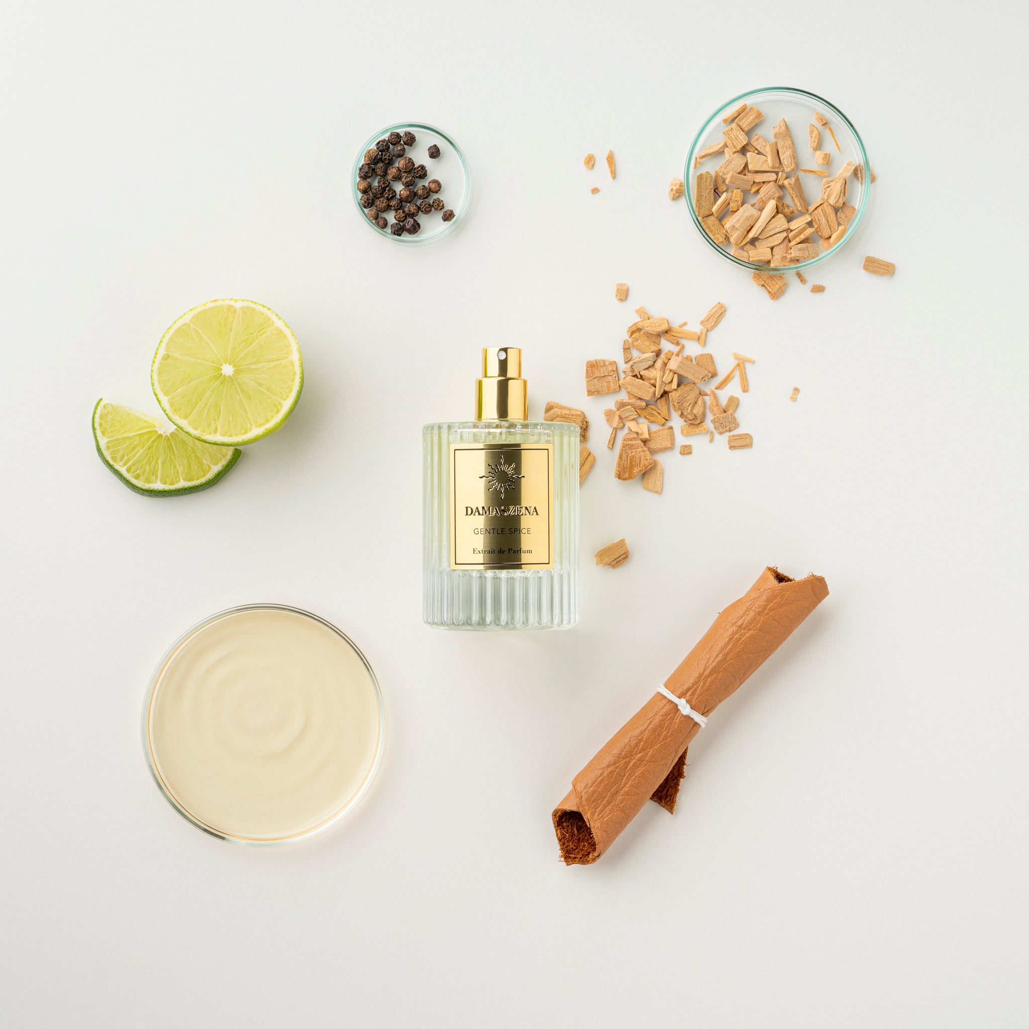 DAMASZENA_GENTLE SPICE RUM LEDER BERGAMOTTE ZEDER Extrait de Parfum 50ml